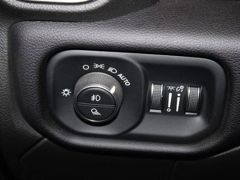 Used 2022 RAM 2500 Laramie image 40