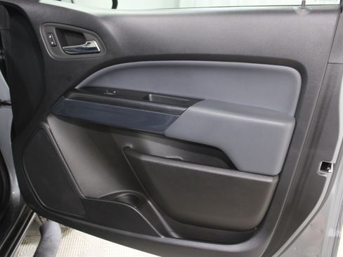 Used 2022 Chevrolet Colorado Z71 RWD image 25