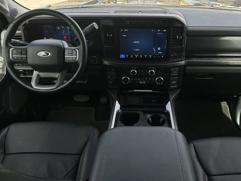 Used 2024 Ford F250 Lariat image 12
