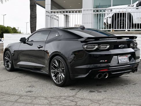 Used 2023 Chevrolet Camaro ZL1 RWD image 7
