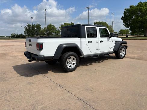 Used 2023 Jeep Gladiator Sport AWD/4WD image 22