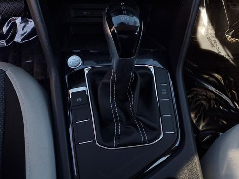 Certified 2025 Volkswagen Taos S image 13