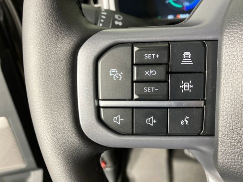 Certified 2025 Ford F150 Lightning Lariat image 17