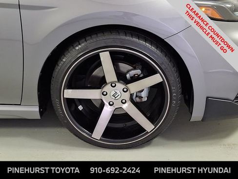 Used 2025 Toyota Camry SE w/ Multimedia Upgrade Package image 9