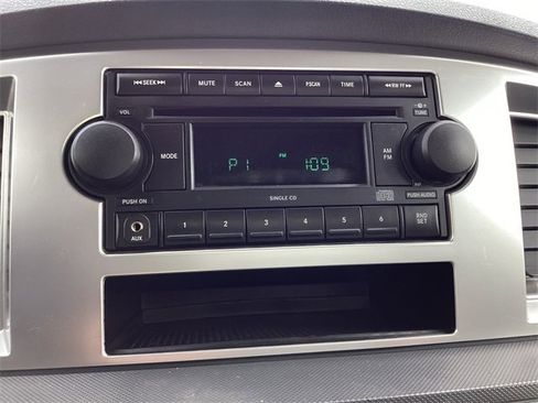 Used 2007 Dodge Ram 1500 Truck SLT image 21