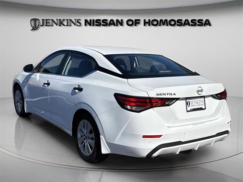 Certified 2025 Nissan Sentra S image 13