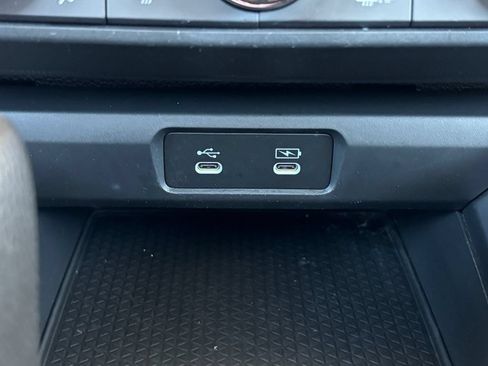 Used 2023 Honda Accord EX image 16
