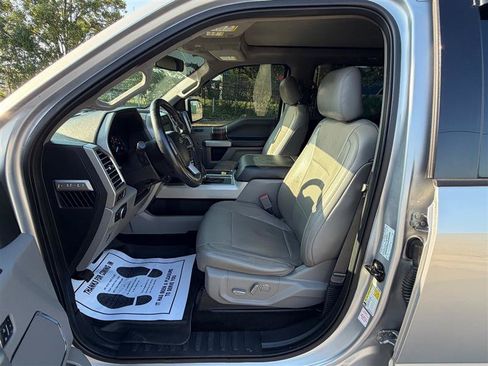 Used 2016 Ford F150 Lariat w/ Equipment Group 501A Mid AWD/4WD image 30