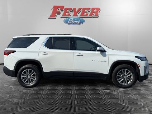 Used 2023 Chevrolet Traverse LT FWD image 6