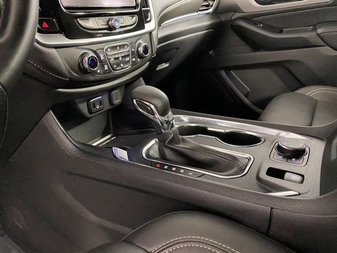 Certified 2023 Chevrolet Traverse LT w/ Midnight/Sport Edition image 27