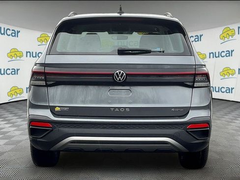 Used 2025 Volkswagen Taos S AWD/4WD image 5