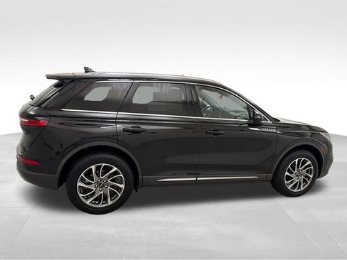 Used 2022 Lincoln Corsair FWD image 6