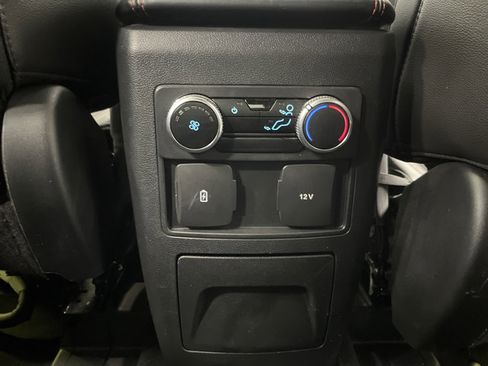 Used 2023 Ford Explorer ST-Line AWD/4WD image 34