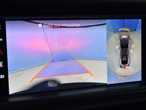 Used 2023 Porsche Panamera 4 Platinum Edition image 15