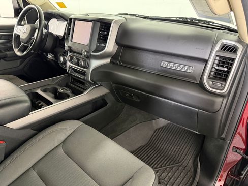 Used 2020 RAM 1500 Big Horn AWD/4WD image 24