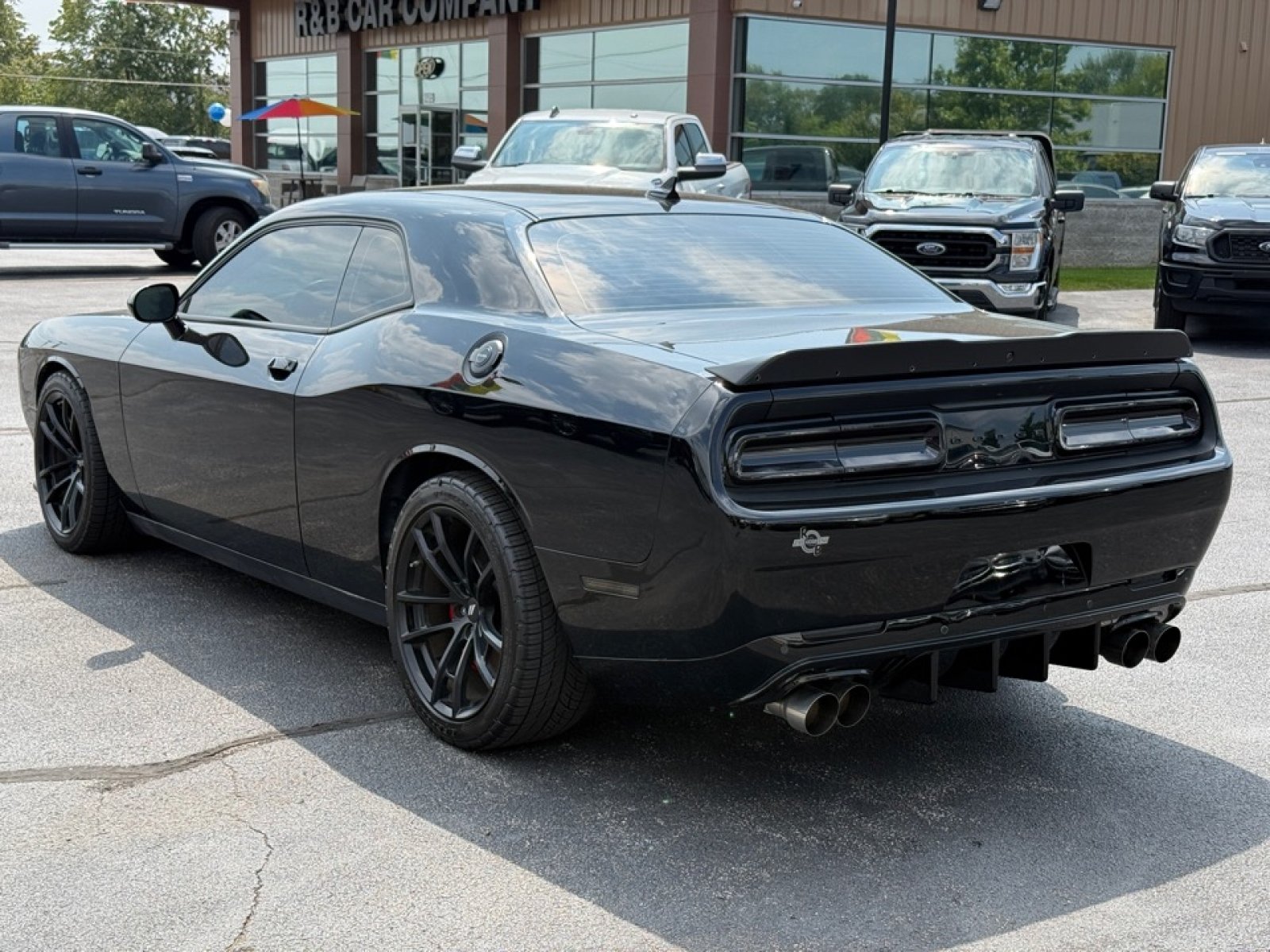 Used 2023 Dodge Challenger R/T RWD image 6