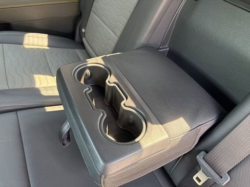 Used 2023 Chevrolet Silverado 1500 ZR2 image 35