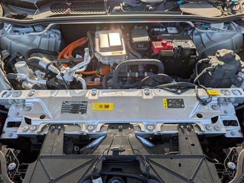 Certified 2024 BMW iX xDrive50 image 25