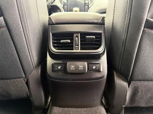 Used 2022 Subaru Outback Wilderness AWD/4WD image 28