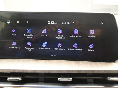 Used 2025 Kia Telluride SX image 11