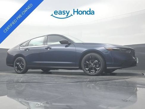 Used 2025 Honda Accord SE image 27