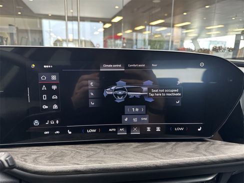 New 2025 Audi Q5 Premium image 19