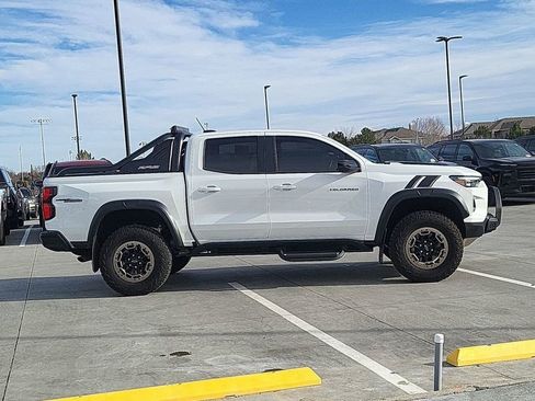Used 2023 Chevrolet Colorado ZR2 w/ Desert Boss Special Edition image 9