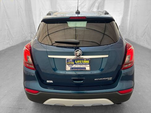 Used 2020 Buick Encore Preferred AWD/4WD image 6