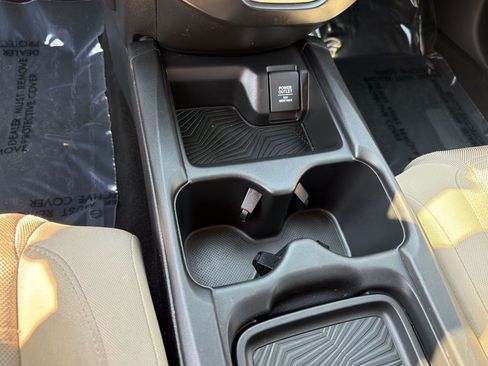Used 2019 Honda CR-V LX image 15