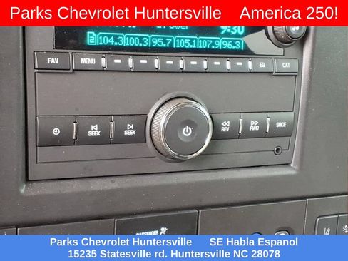 Certified 2025 Chevrolet Express 3500 LT w/ LT Preferred Equipment Group RWD image 7