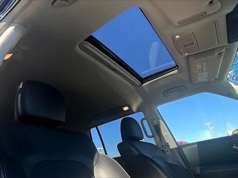 Used 2023 Nissan Armada SL image 22