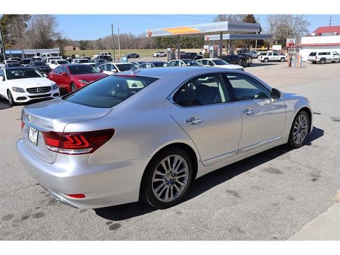 Used 2013 Lexus LS 460 AWD image 5