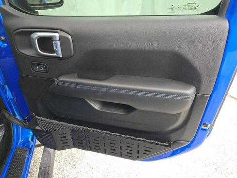 Used 2021 Jeep Wrangler Unlimited Rubicon 4xe image 6