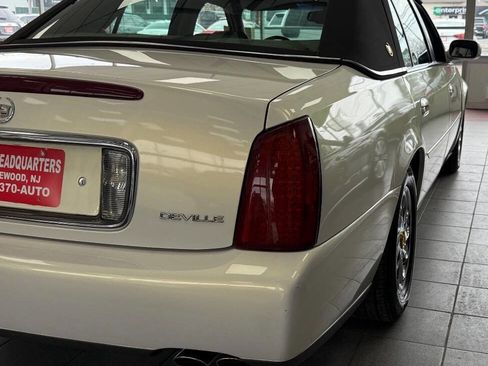 Used 2005 Cadillac De Ville w/ Limited Edition Package image 6