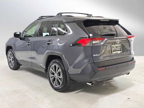 Used 2025 Toyota RAV4 XLE Premium w/ Weather Package AWD/4WD image 5
