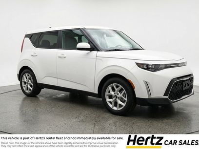Used 2025 Kia Soul LX w/ LX Technology Package