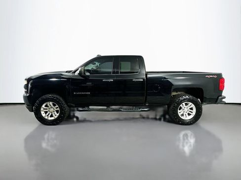 Used 2017 Chevrolet Silverado 1500 Custom w/ LPO, Black Pack image 4