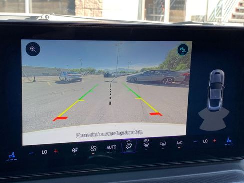 Used 2024 Ford Mustang Premium image 17