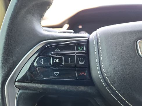 Used 2021 Jeep Grand Cherokee L Overland w/ Luxury Tech Group IV RWD image 23