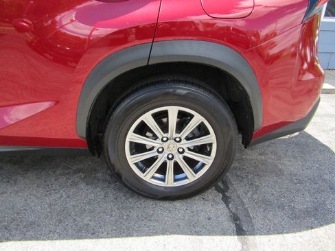 Used 2017 Lexus NX 200t FWD image 3