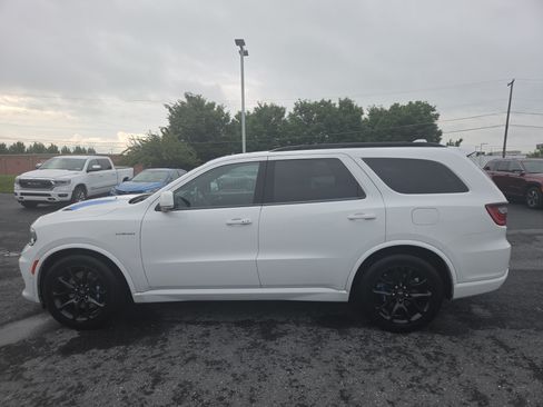 Used 2022 Dodge Durango R/T w/ Tow 'N Go Package AWD/4WD image 12