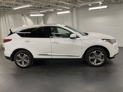 Used 2025 Acura RDX w/ Technology Package image 6