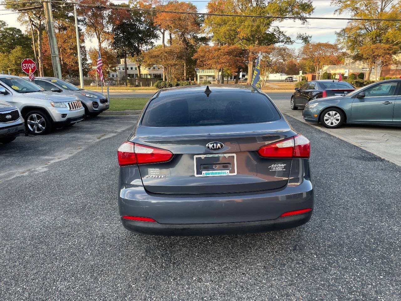 Used 2016 Kia Forte LX FWD image 7