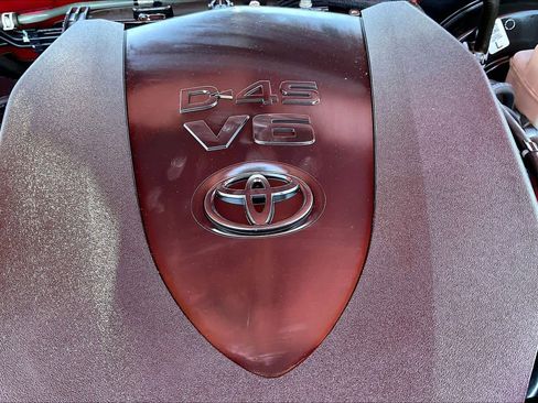 Used 2020 Toyota Tacoma SR5 RWD image 65