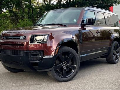 New 2025 Land Rover Defender 130 X-Dynamic SE