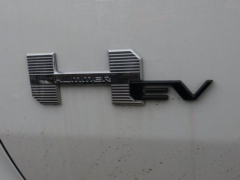 New 2025 GMC Hummer EV 3X w/ Battery Pack, 24 Module Pack image 7