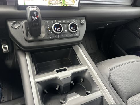 Used 2025 Land Rover Defender 110 Sedona Red Edition image 19