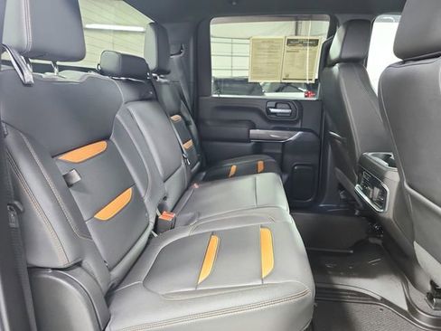 Used 2023 GMC Sierra 2500 AT4 w/ Gooseneck/5TH Wheel Package AWD/4WD image 43