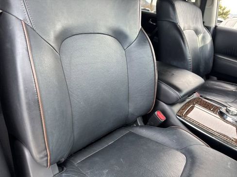 Used 2020 Nissan Armada SL image 24