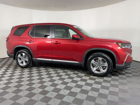 New 2025 Honda Pilot EX-L image 6